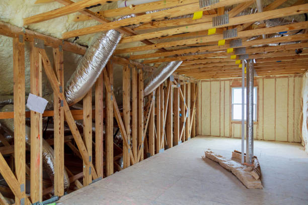 Best Types of Insulation in Hooks, TX